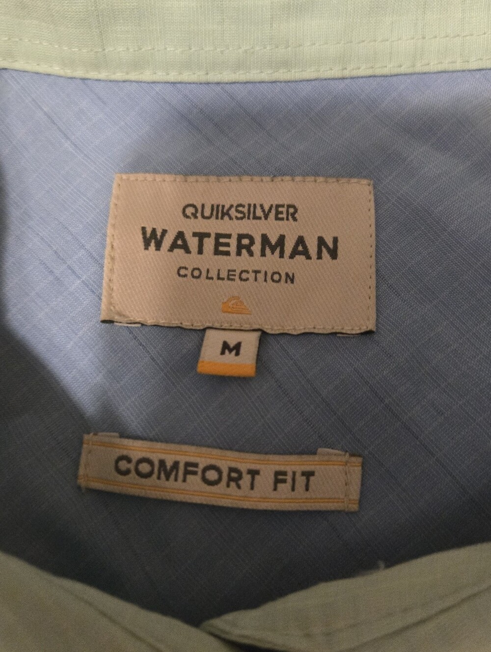 Quiksilver Waterman Shirt  Size Medium Mint Green Small Spot On Bottom Front - Picture 2 of 8